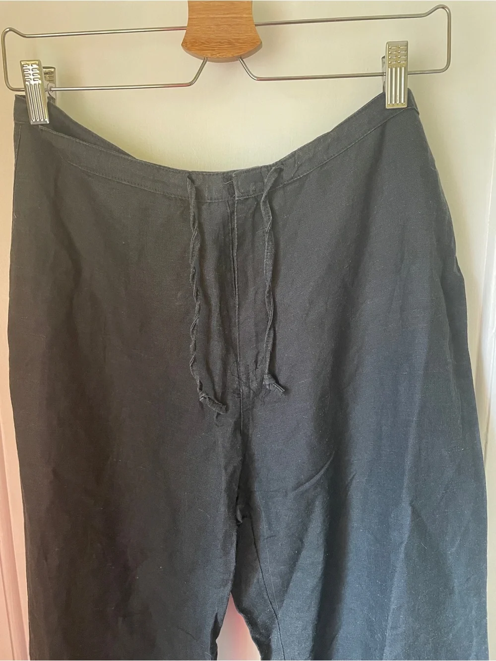 Black linen and silk Drawstring Pants - Picture 2 of 5
